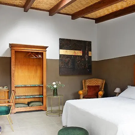 Casa Mediterranea Bed & Breakfast Nurachi